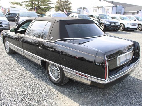 Used 1995 Cadillac De Ville Sedan image 9