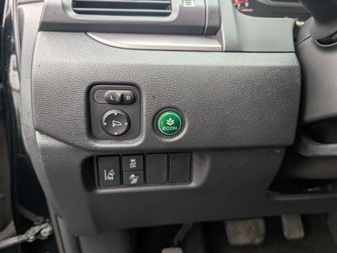 Used 2018 Honda Pilot EX-L image 16