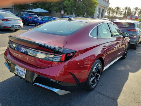 Used 2024 Hyundai Sonata SEL w/ Convenience Package FWD image 5