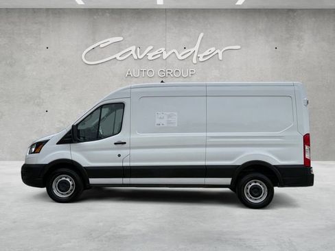 Used 2023 Ford Transit 250 Medium Roof image 13