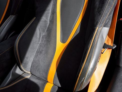 Used 2018 McLaren 720S Performance image 47