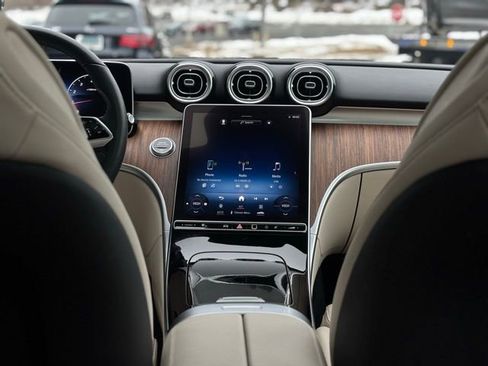 Certified 2023 Mercedes-Benz C 300 4MATIC Sedan image 31