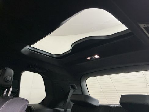 Certified 2023 BMW X7 xDrive40i w/ Executive Package image 31