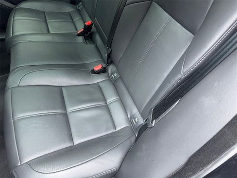 Used 2025 Land Rover Range Rover Velar Dynamic SE image 45