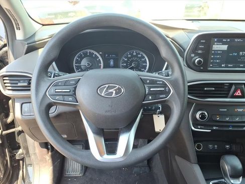 Used 2020 Hyundai Santa Fe SE image 20