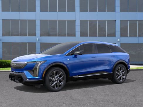 New 2026 Cadillac Optiq Luxury 2 image 2