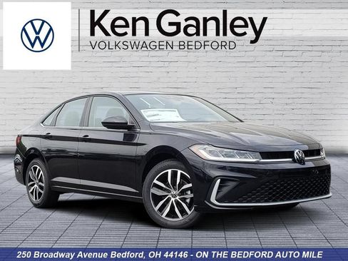 New 2026 Volkswagen Jetta SE FWD image 1