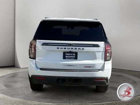 Used 2021 Chevrolet Suburban RST w/ Luxury Package AWD/4WD image 6