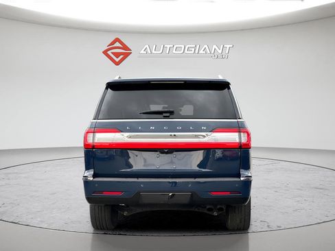 Used 2019 Lincoln Navigator L Reserve AWD/4WD image 6