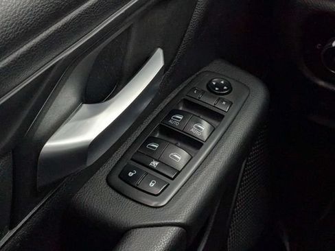 Used 2021 RAM 1500 Tradesman AWD/4WD image 18
