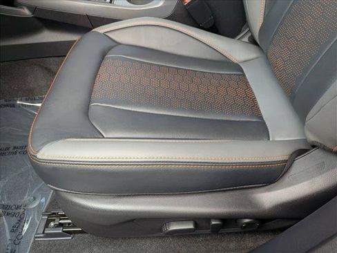 New 2026 Subaru Crosstrek 2.5i Limited AWD/4WD image 4