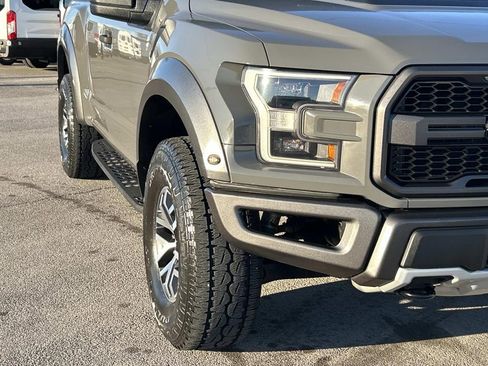 Used 2018 Ford F150 Raptor image 11