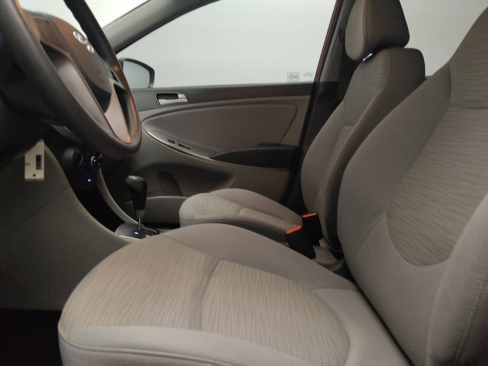 Used 2017 Hyundai Accent SE FWD image 17