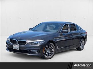 Used 2018 BMW 530e image 1
