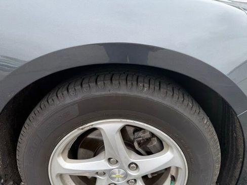 Used 2018 Chevrolet Malibu LS w/ LPO, Convenience Package 1 FWD image 11