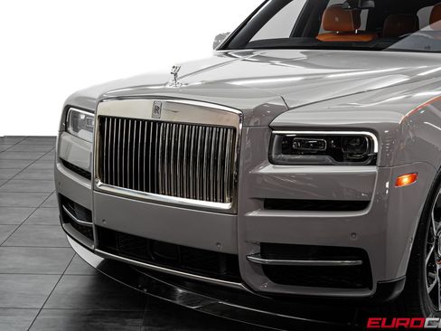 Used 2023 Rolls-Royce Cullinan AWD/4WD image 14