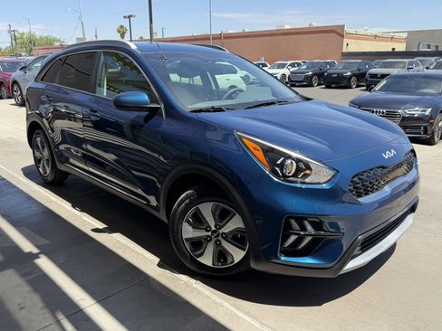 Used 2022 Kia Niro LX FWD image 6