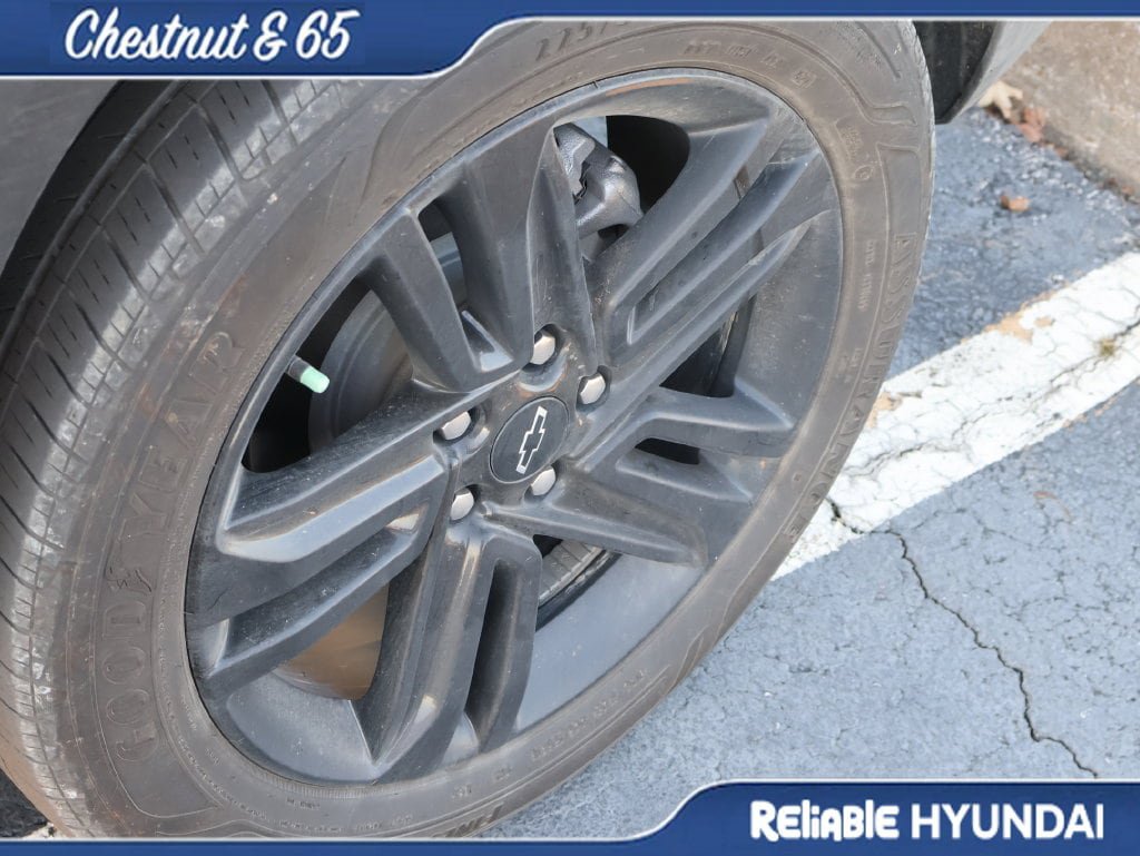 Used 2025 Chevrolet Trax ACTIV w/ Driver Confidence Package FWD image 24