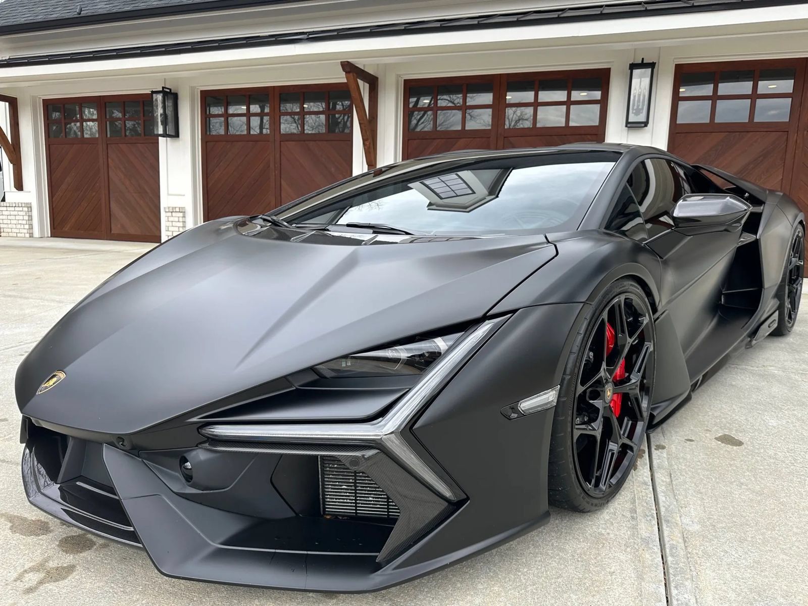 Used 2024 Lamborghini Revuelto AWD/4WD image 29