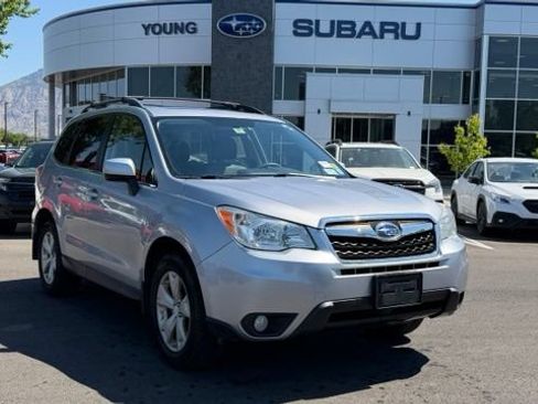 Used 2016 Subaru Forester 2.5i Limited AWD/4WD image 1