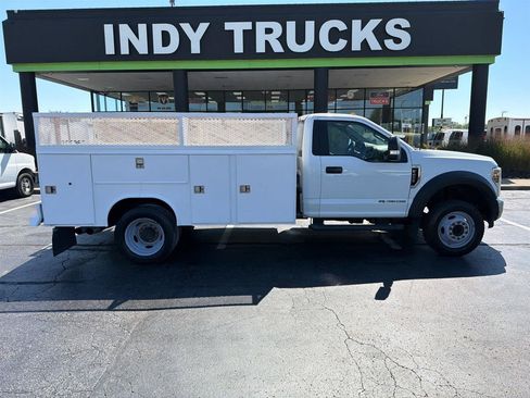 Used 2019 Ford F450 XL w/ XL Value Package RWD image 2