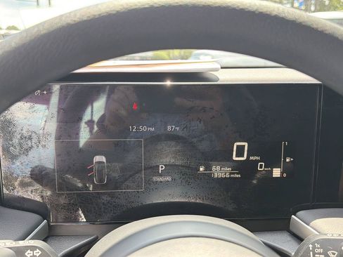 Used 2025 Nissan Kicks S FWD image 22