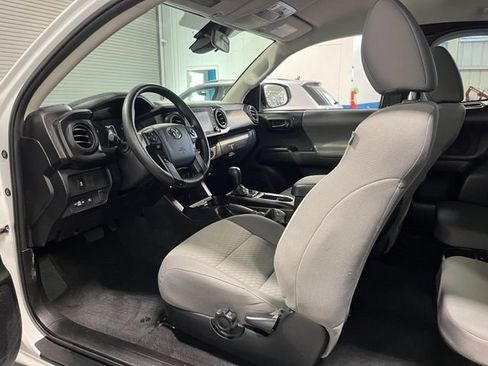 Used 2023 Toyota Tacoma SR AWD/4WD image 16