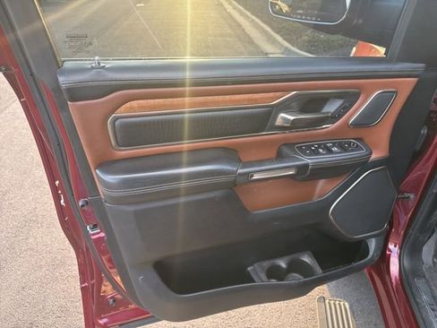 Used 2021 RAM 1500 Limited image 8