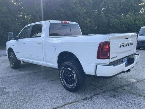 Used 2026 RAM 2500 Laramie AWD/4WD image 9