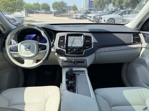 Certified 2024 Volvo XC90 B6 Plus AWD/4WD image 13
