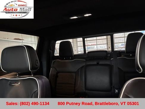 Used 2022 GMC Sierra 1500 AT4X image 25