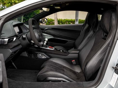 New 2025 Lotus Emira image 37