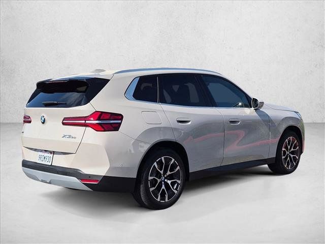 Used 2025 BMW X3 xDrive30i w/ Premium Package AWD/4WD image 5