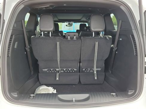 New 2026 Chrysler Pacifica Select image 7