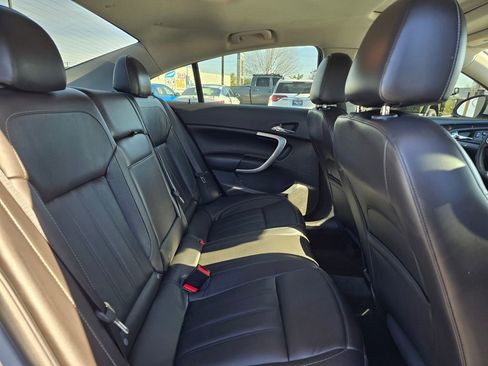 Used 2017 Buick Regal Sport Touring image 12