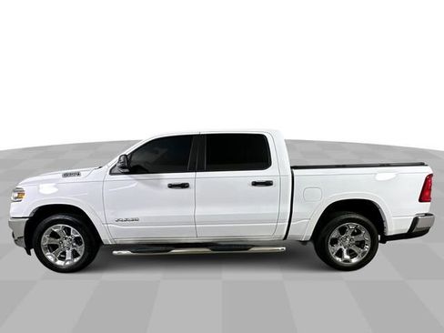 Used 2025 RAM 1500 Big Horn AWD/4WD image 5