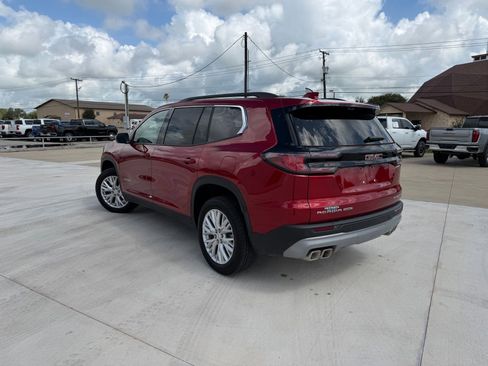 Used 2026 GMC Acadia Elevation w/ Elevation Premium Package AWD/4WD image 5