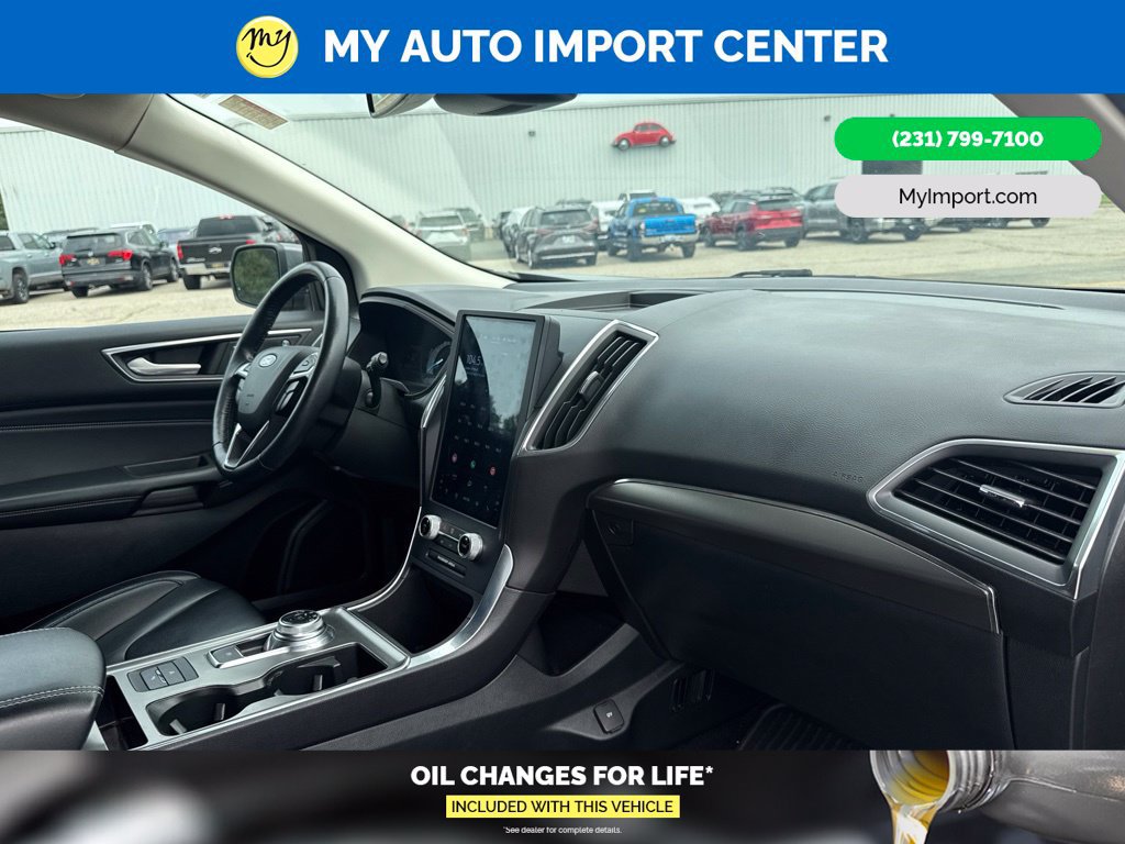 Used 2022 Ford Edge Titanium AWD/4WD image 32