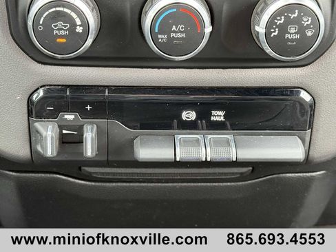 Used 2022 RAM 2500 Big Horn image 21