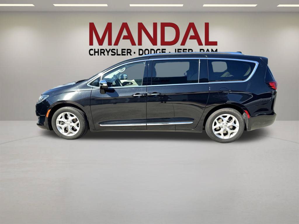 Used 2020 Chrysler Pacifica Limited FWD image 9