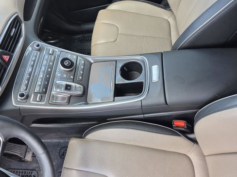 Certified 2021 Hyundai Santa Fe Limited FWD image 24