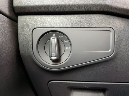 Used 2024 Volkswagen Tiguan Wolfsburg Edition w/ Panoramic Sunroof Package image 23