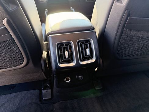 Certified 2023 Kia Sorento EX image 26