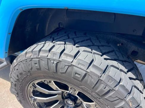 Used 2017 Jeep Wrangler Unlimited Sahara w/ Connectivity Group AWD/4WD image 48