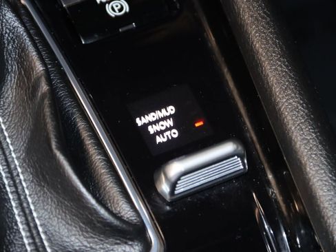 Used 2022 Jeep Compass High Altitude AWD/4WD image 42