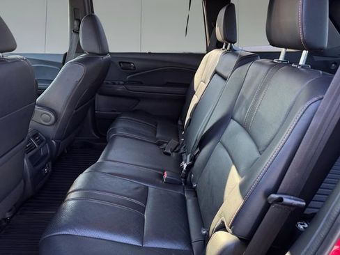 Used 2022 Honda Passport TrailSport image 8