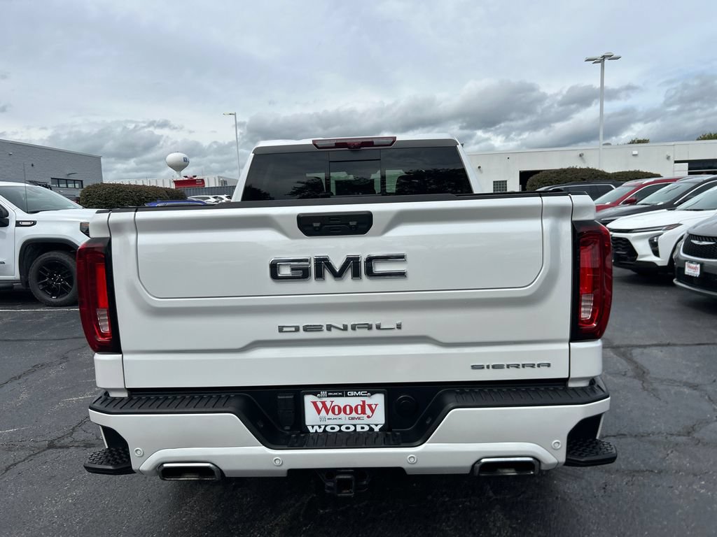 Used 2025 GMC Sierra 1500 Denali Ultimate AWD/4WD image 9