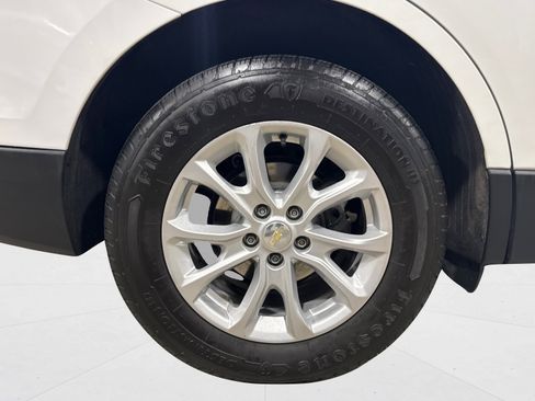 Used 2021 Chevrolet Equinox LS image 46