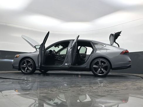 New 2025 Honda Accord Sport image 40