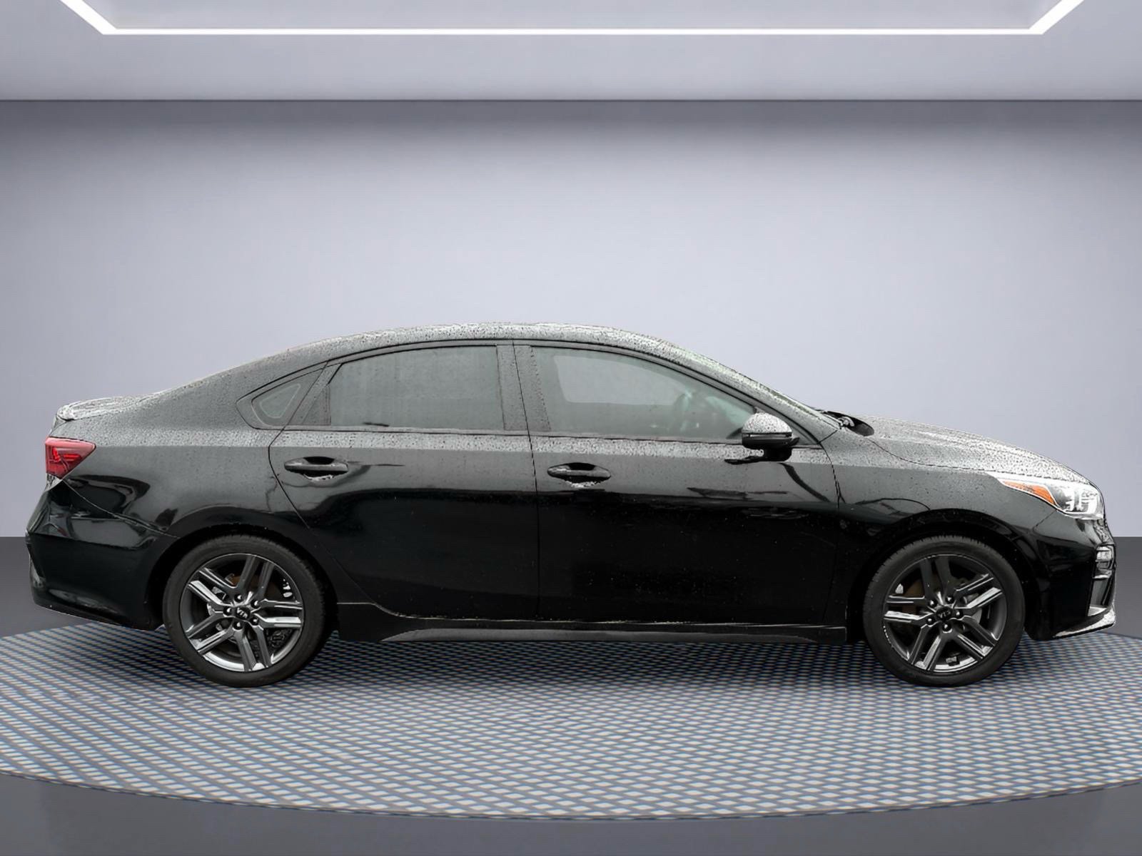 Used 2021 Kia Forte GT-Line w/ GT-Line Premium Package FWD image 9